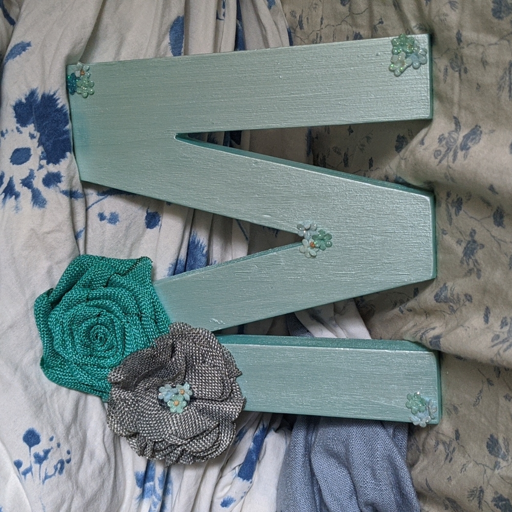 M door hang
